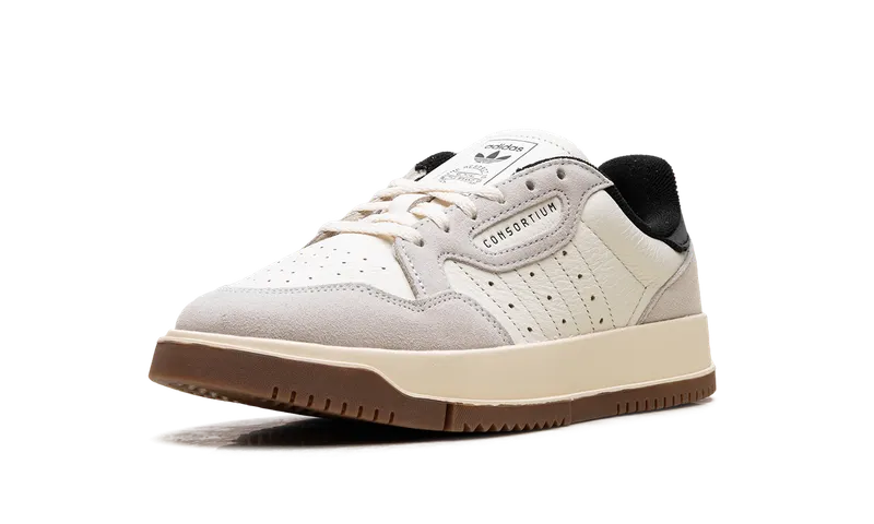 Adidas SC Powerphase “Off White/Core Black” (JQ3936)
