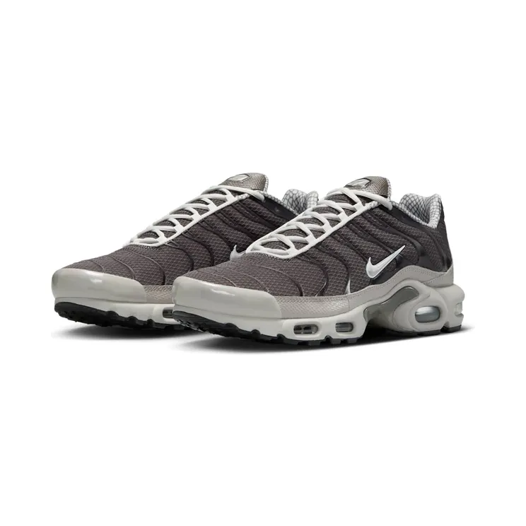 nike-air-max IB7679-200