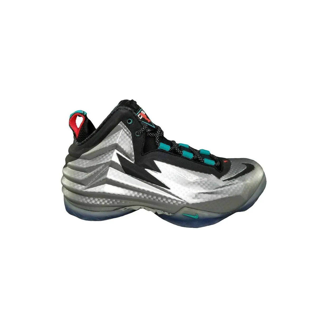 nike-sneaker 684758-001