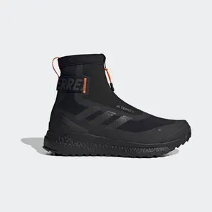 adidas Terrex Free Hiker COLD.RDY Bergschoenen Core Black / Core Black / Orange (FU7217)