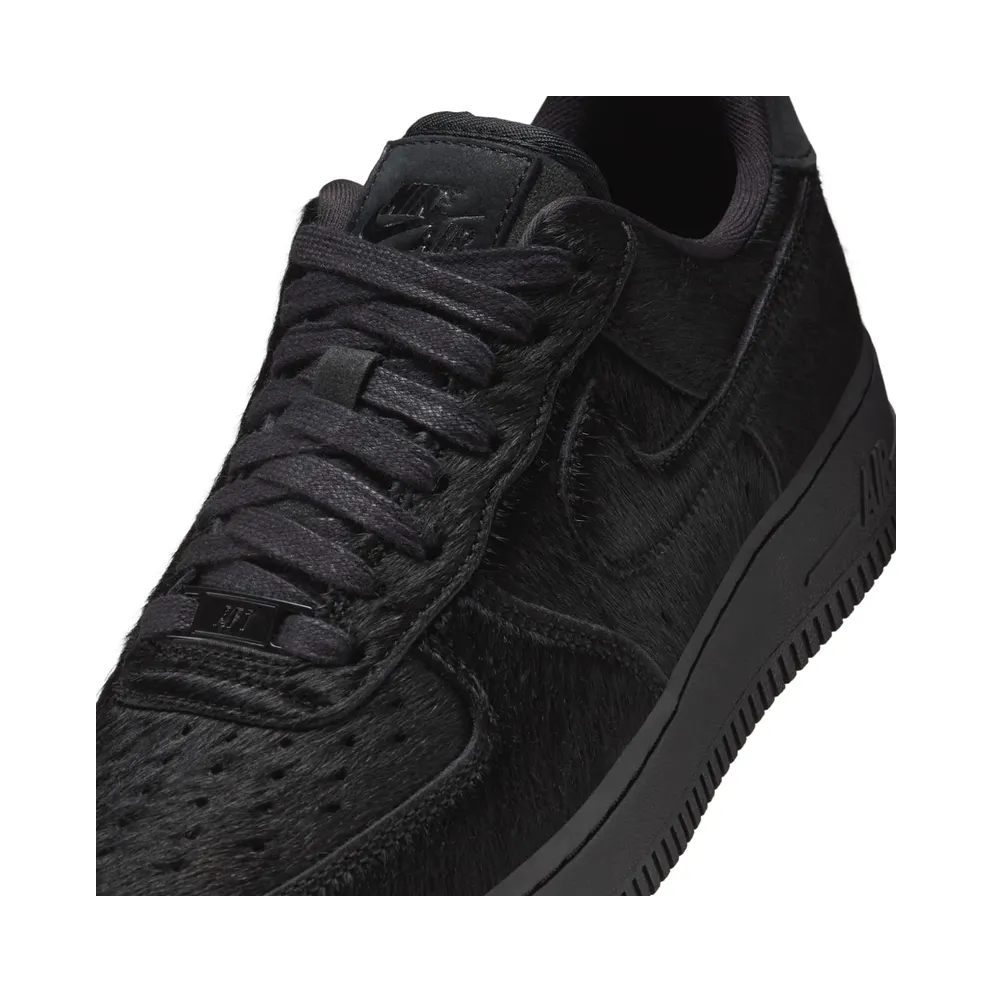 Nike AIR FORCE 1 ’07 “Triple Black Pony Hair” (II7398-001)