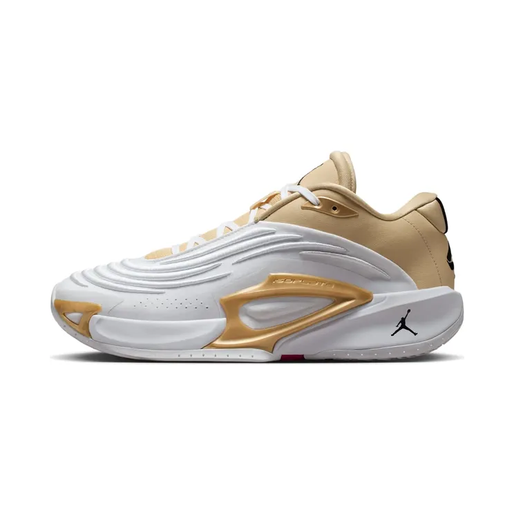 Jordan Luka 3 SE El Matador “White / Team Gold / Metallic Gold / Black” (FZ2464-100)