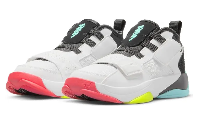 nike-zion-2 DO9513-107