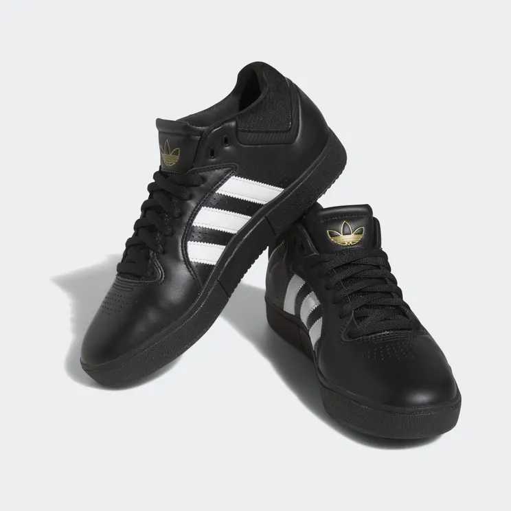 adidas-tyshawn IG5270