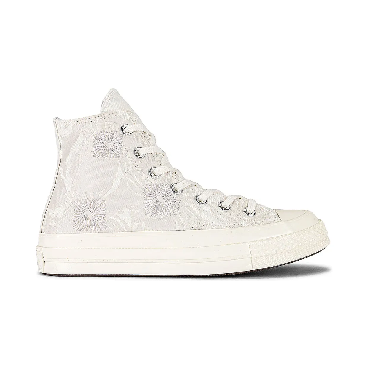 converse-chuck-taylor-all-star A04368C