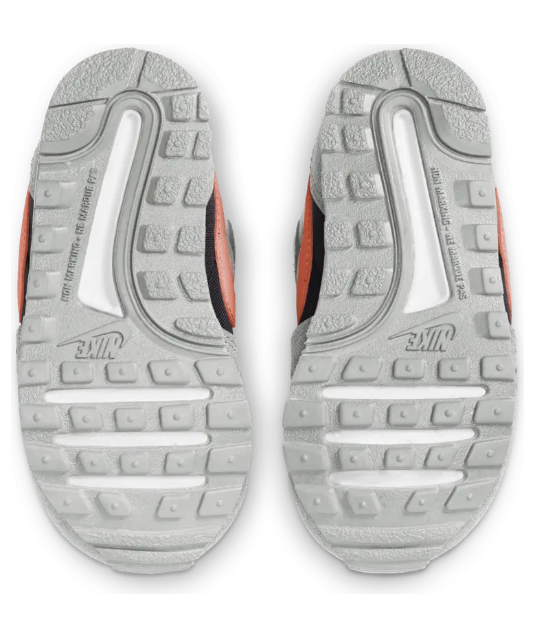 Nike MD Valiant Zwart (CN8560-004)