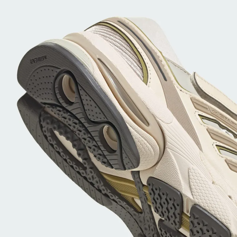 adidas-adistar LA1823