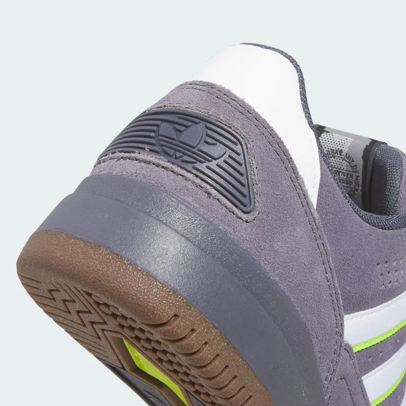 adidas-tekkira HQ4813