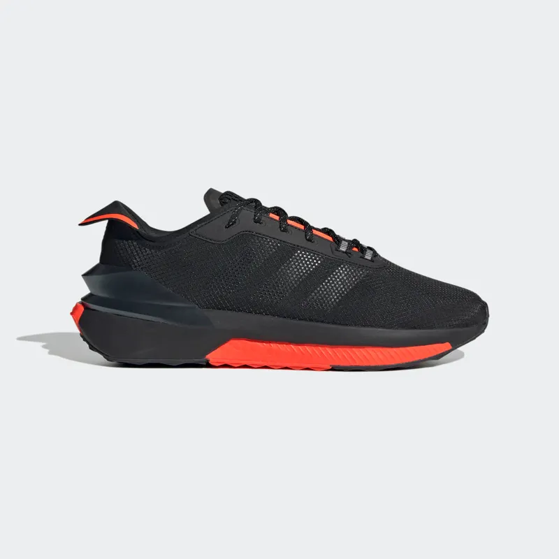 Adidas Avryn Core Black / Core Black / Solar Red (HP5980)