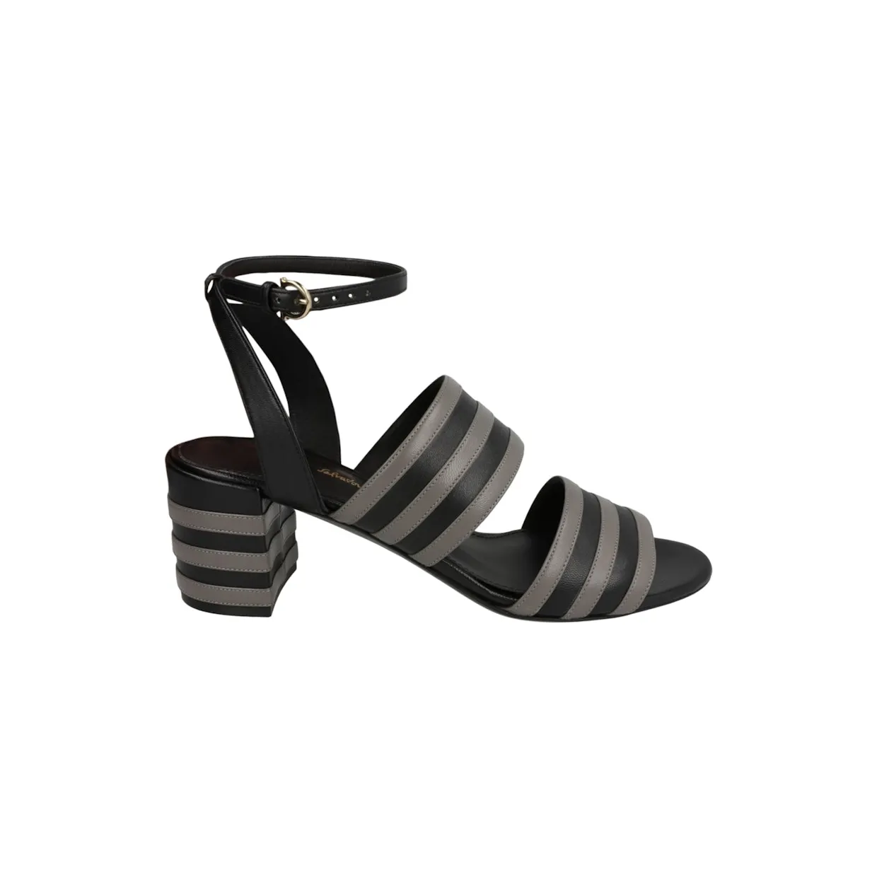 Ferragamo Diandra Block Heel Sandals Black (Narrow Width) (01C287-745572-1B)