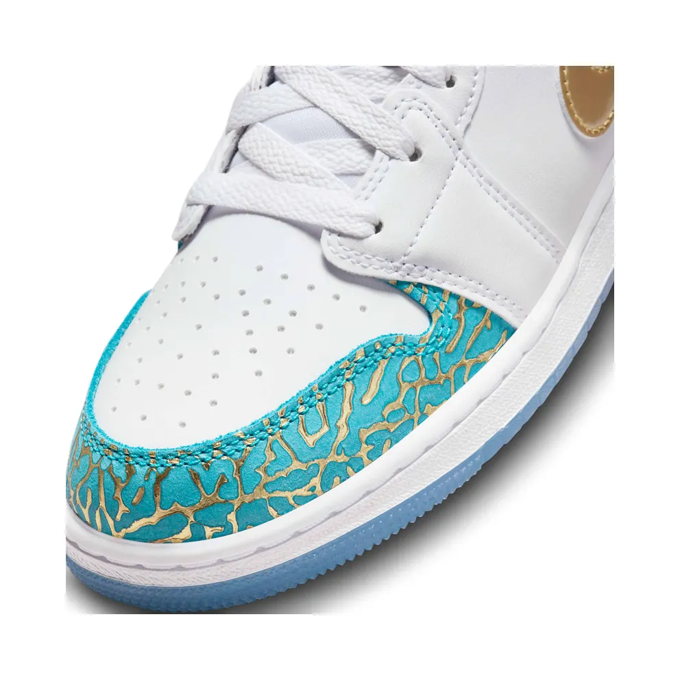 Jordan 1 Mid Sneaker School NC to Chicago (FB2212-100)