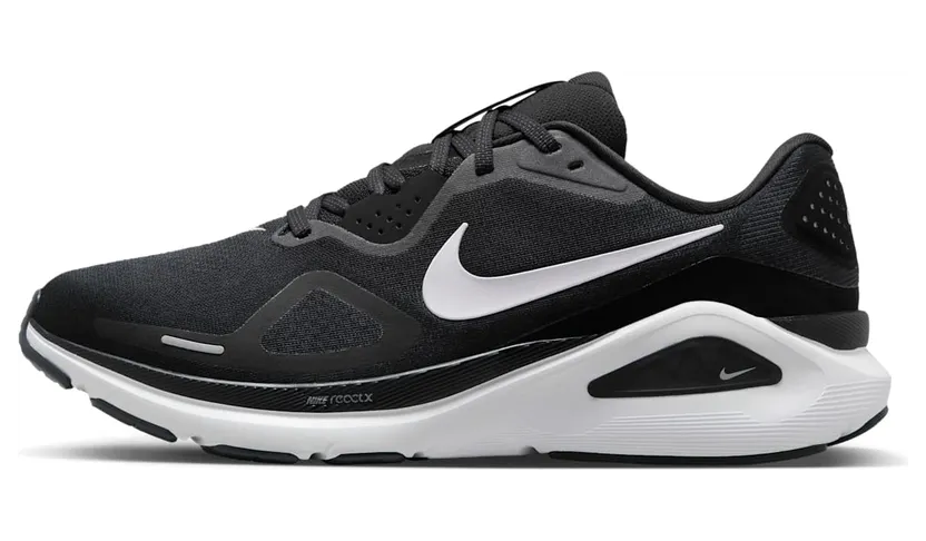 Nike Structure 26 Zwart (HQ2588-001)