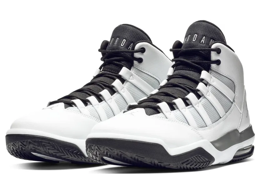 Jordan Max Aura White Metallic Silver Black