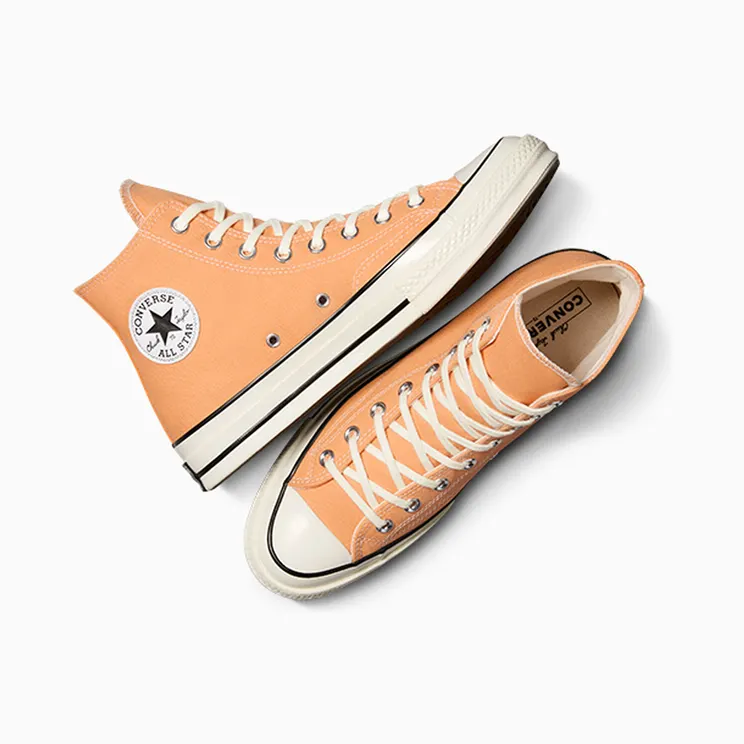 converse-chuck-taylor-all-star A05583C