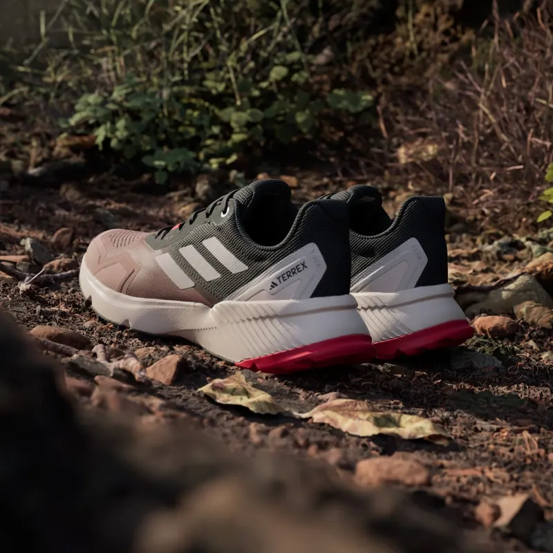 Adidas Terrex Soulstride RAIN.RDY Trail Running Warm Clay / Putty Mauve / Pure Ruby (IH3878)