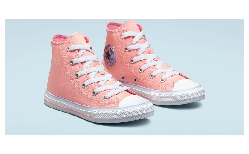 converse-chuck-taylor-all-star A01738C