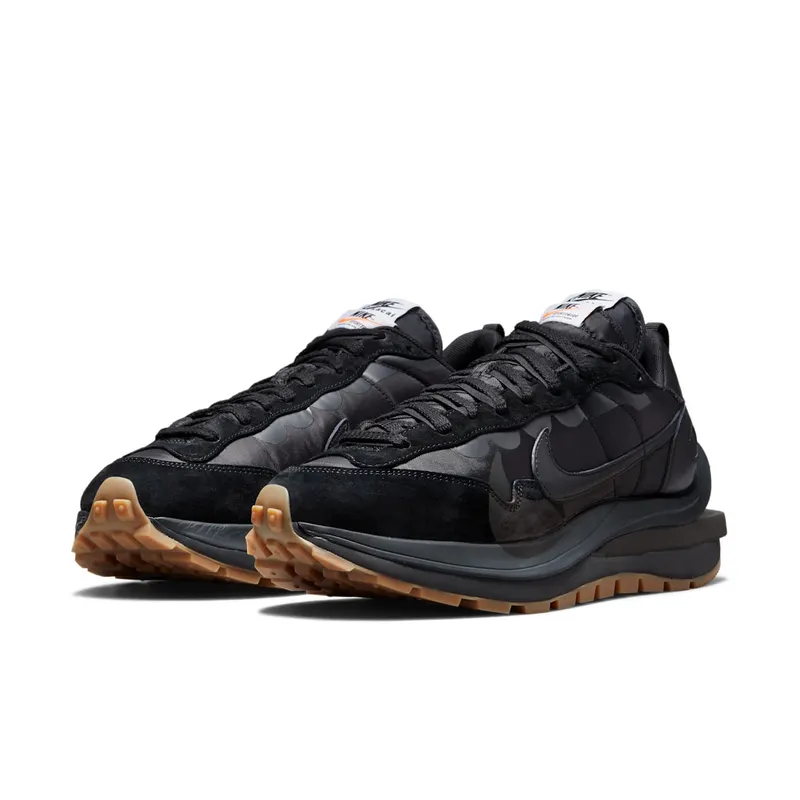 Nike x Sacai VaporWaffle Black Gum (DD1875-001)