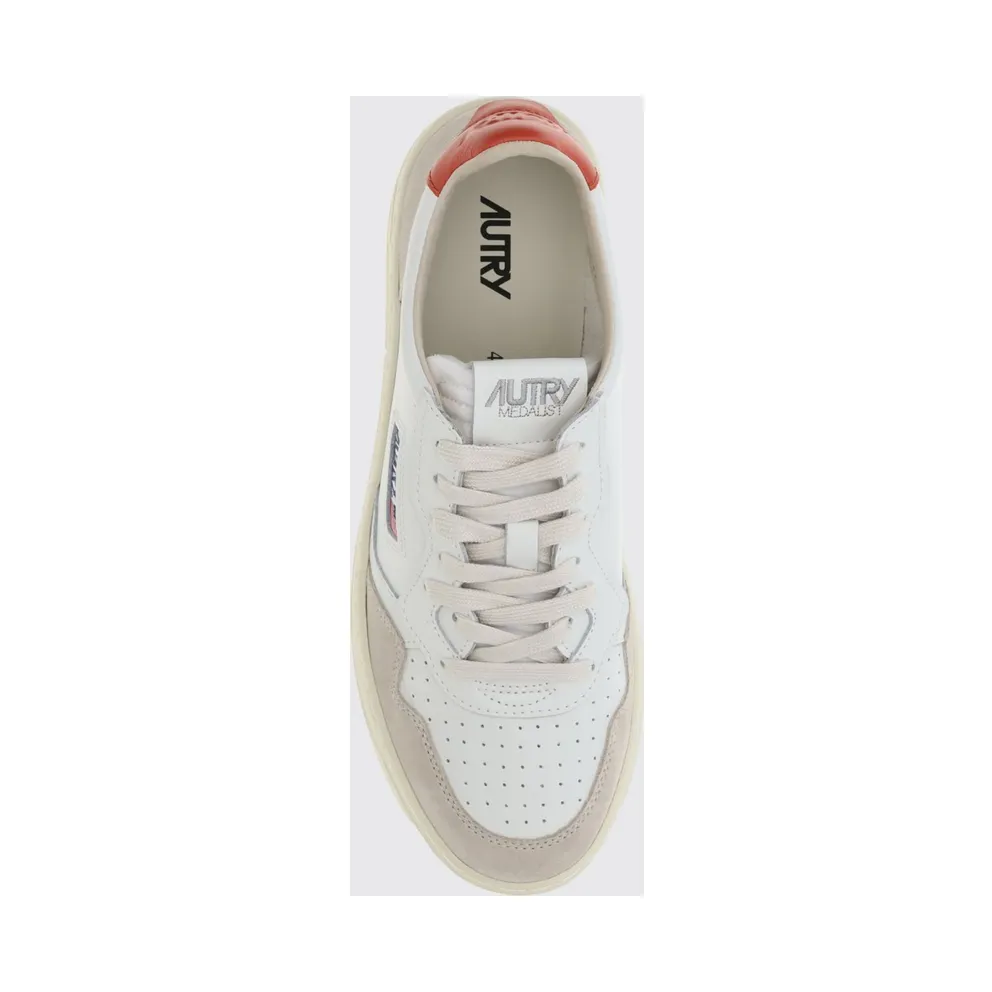 Autry Medalist Low in Leather, Suede and Nylon with a Bicolor Design Orange (AULMLS19)