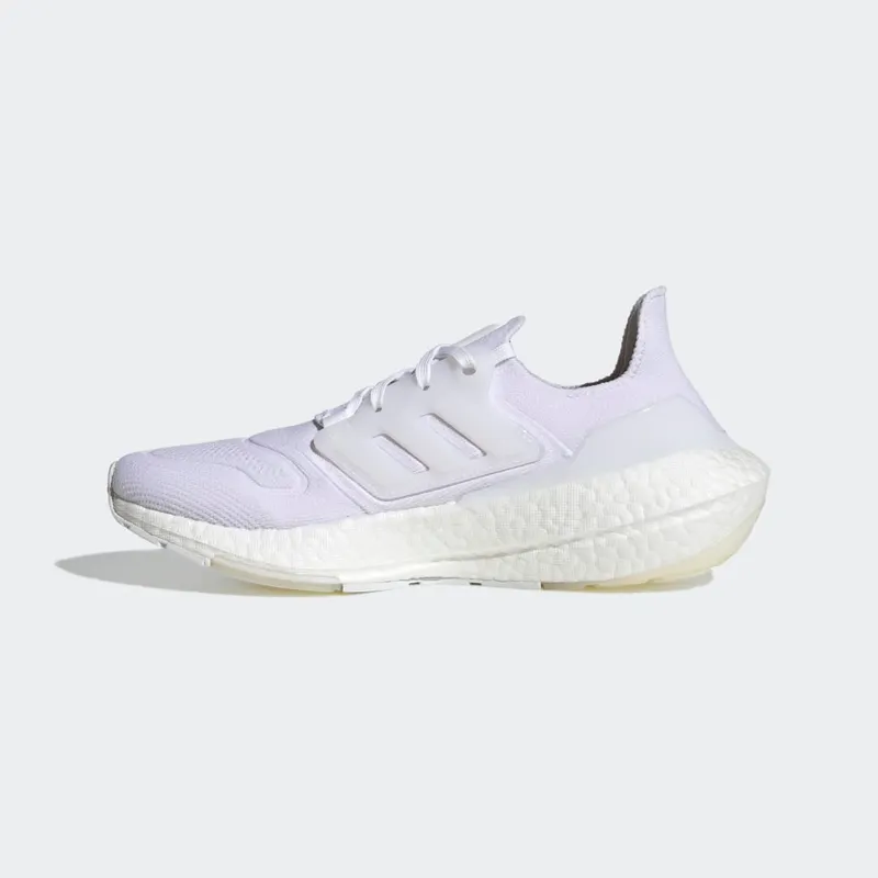 Adidas ULTRABOOST 22 Shoes Cloud White / Cloud White / Crystal White (GX5590)