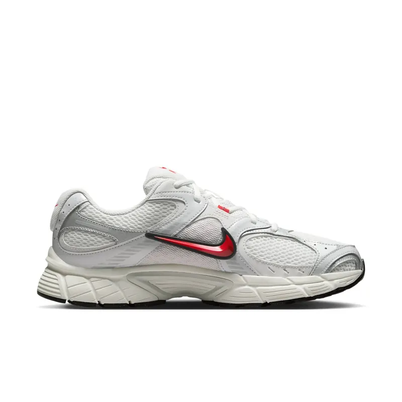 Nike V5 RNR “White/Fire Red” (HJ5228-105)
