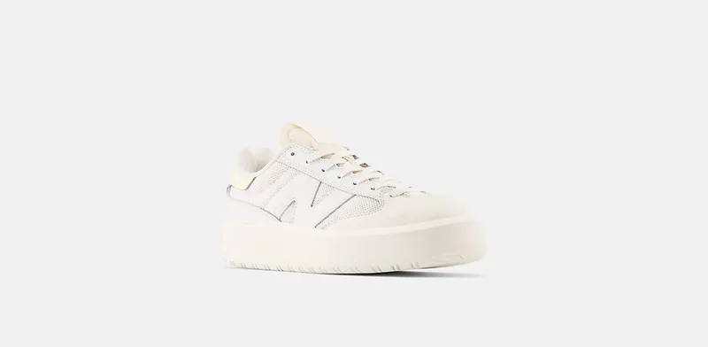 New Balance 302 White Beige (CT302OF)