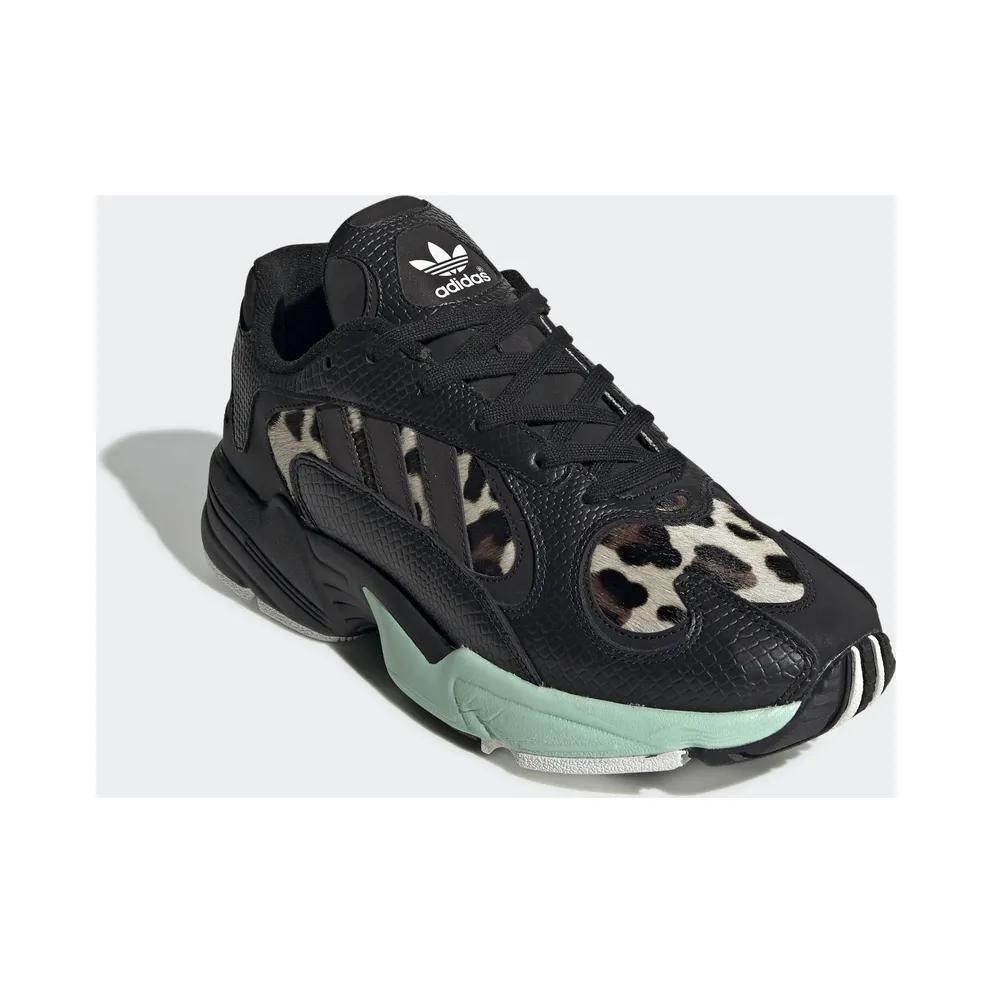 Adidas Yung-1 Core Black / Core Black / Core Black (FV6448)