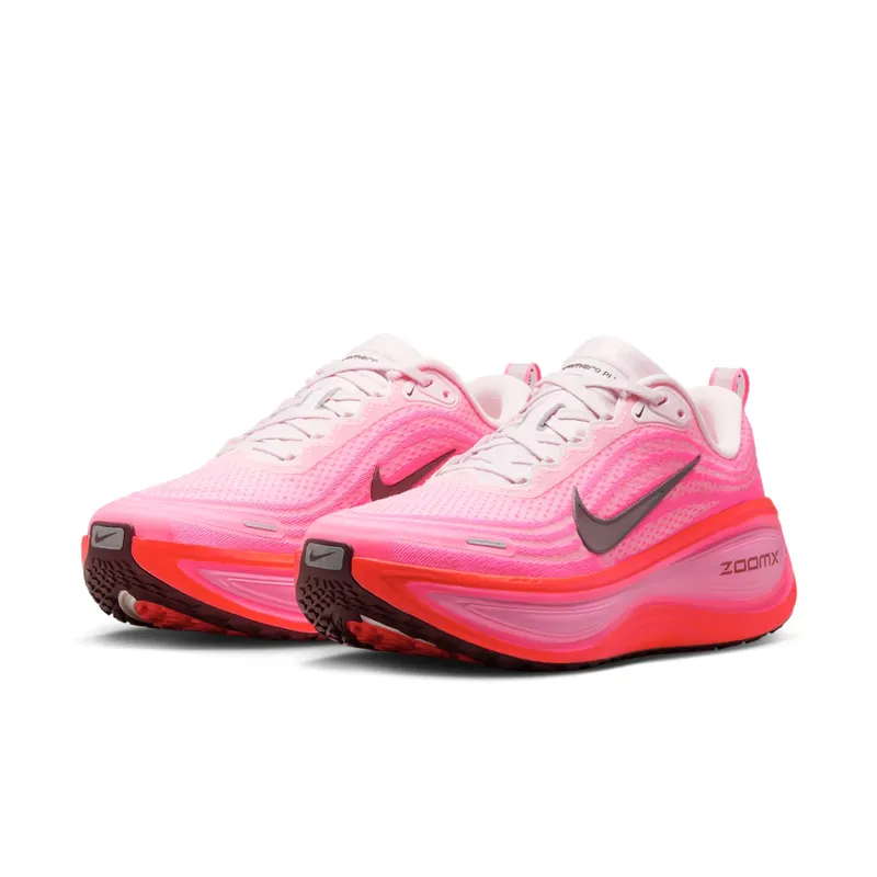 Nike Vomero Plus “Hyper Pink / Burgundy Crush” (HV8154-604)