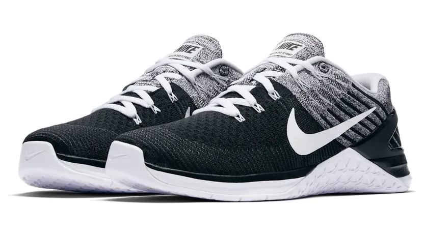 nike-flyknit 852930-011