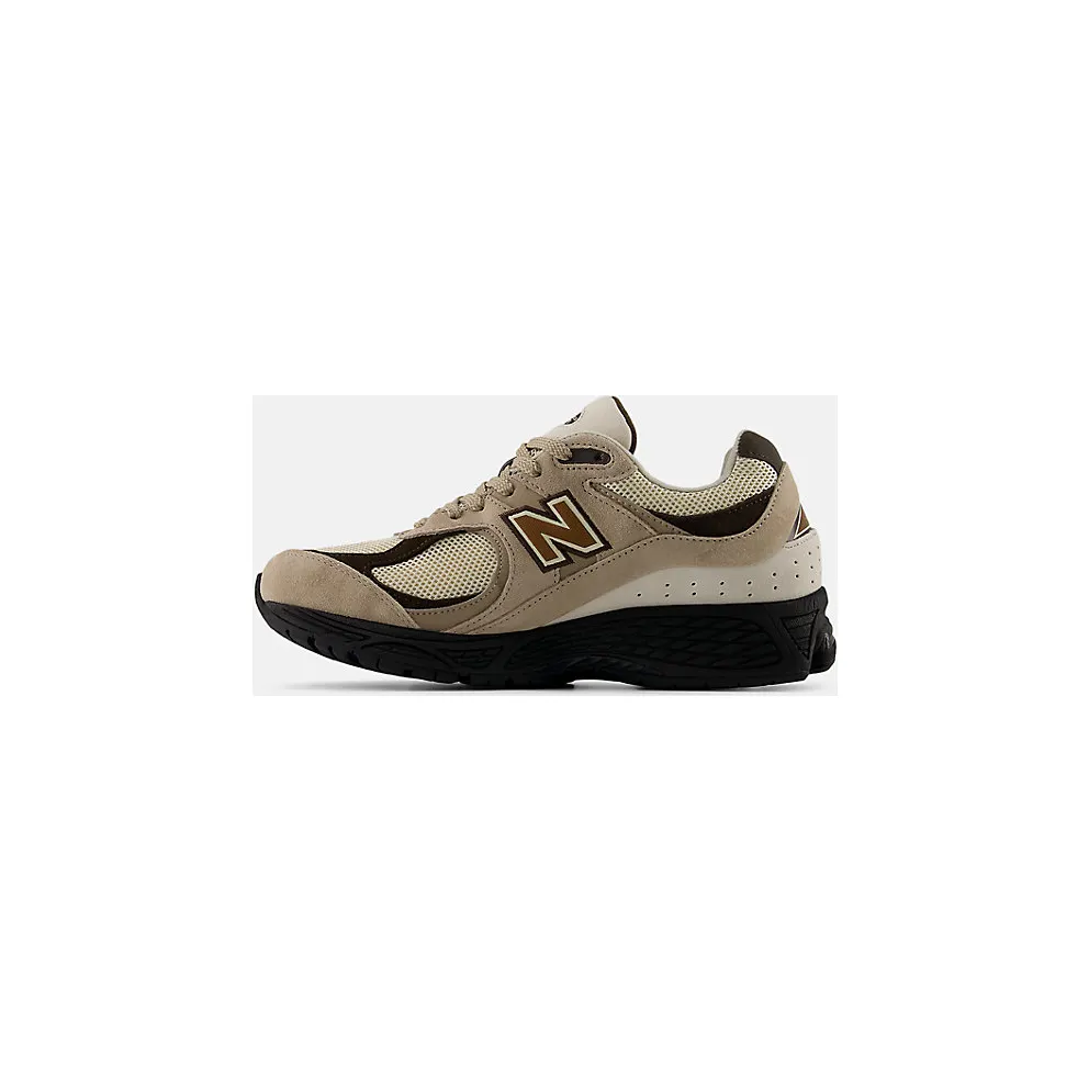 New Balance 2002R “Cream Kumquat” (M2002RZR)
