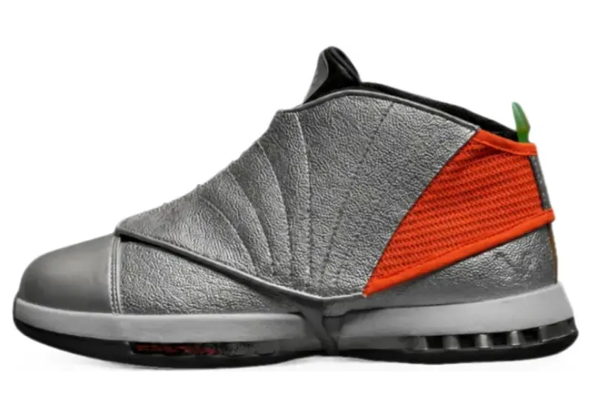 Jordan x Free The Youth Air Jordan 16 Retro OG sneakers – Zilver (IV7638)