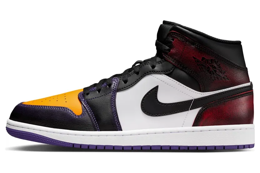 Air Jordan 1 Mid IQ9383-611