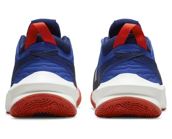 nike-team-hustle CW6735-103