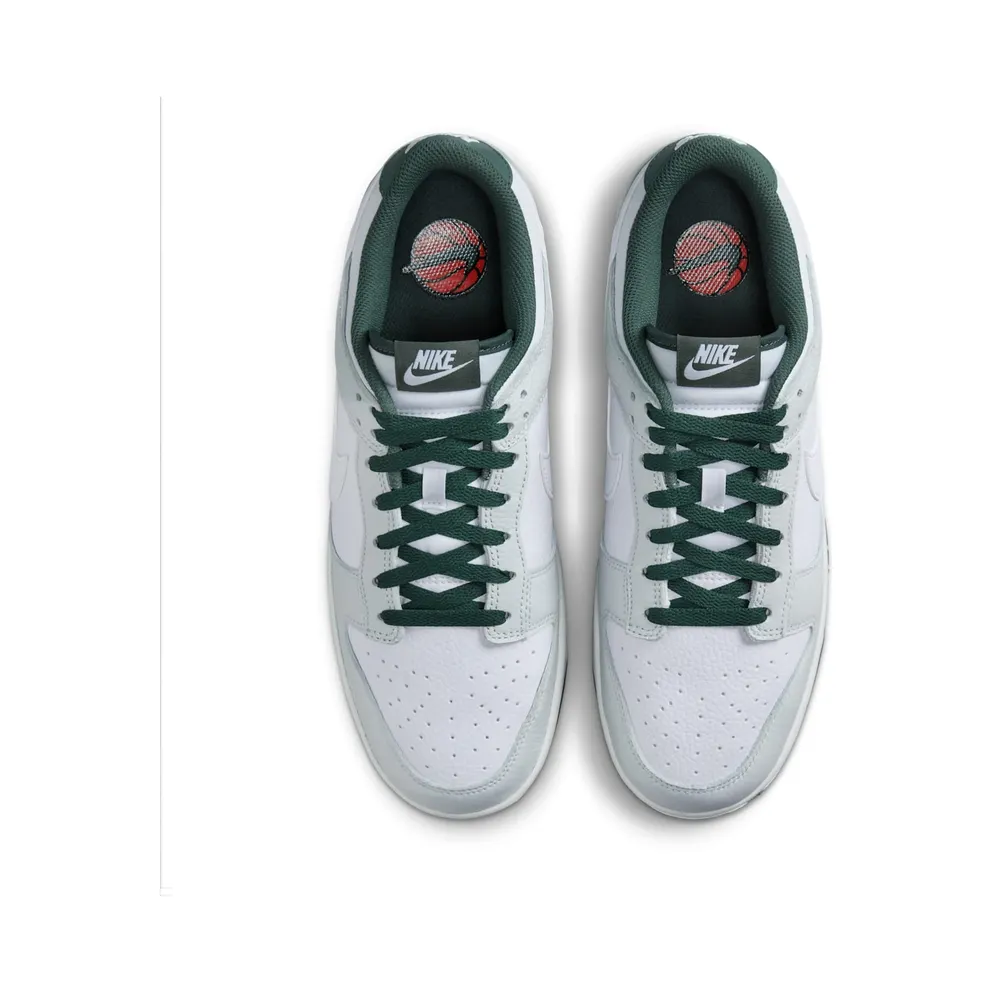 Nike DUNK LOW “VINTAGE GREEN” (HF2874-001)