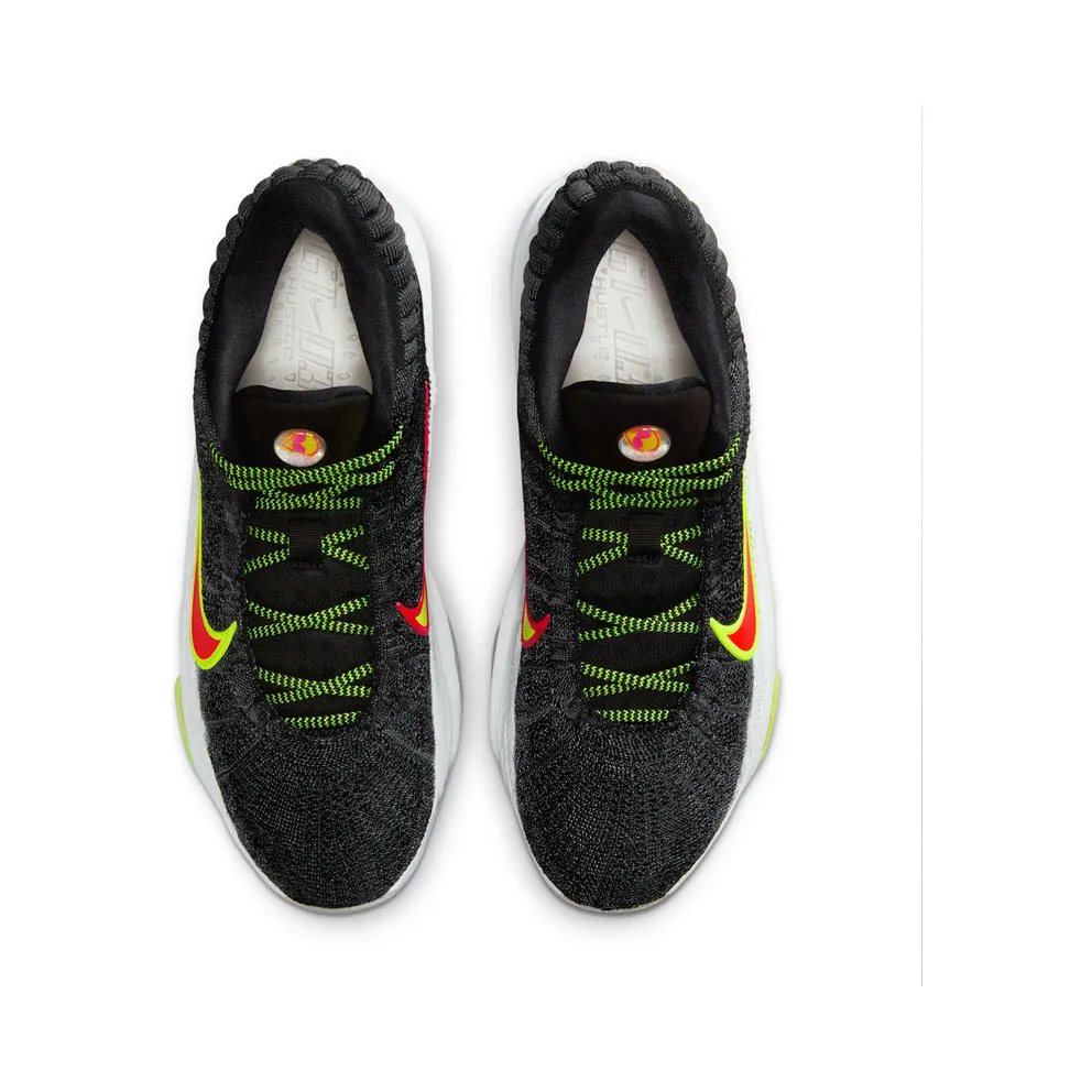 Nike Zoom GT Hustle 3 “Victor Wembanyama – Christmas” (FV5953-008)