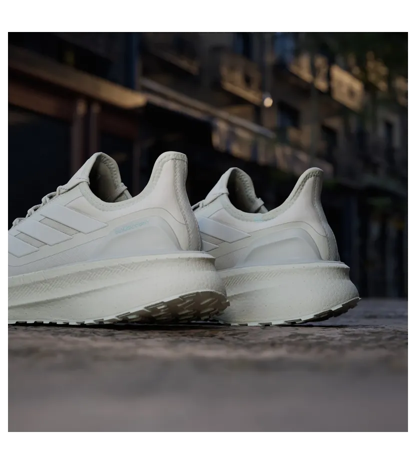 adidas-ultraboost JQ5373
