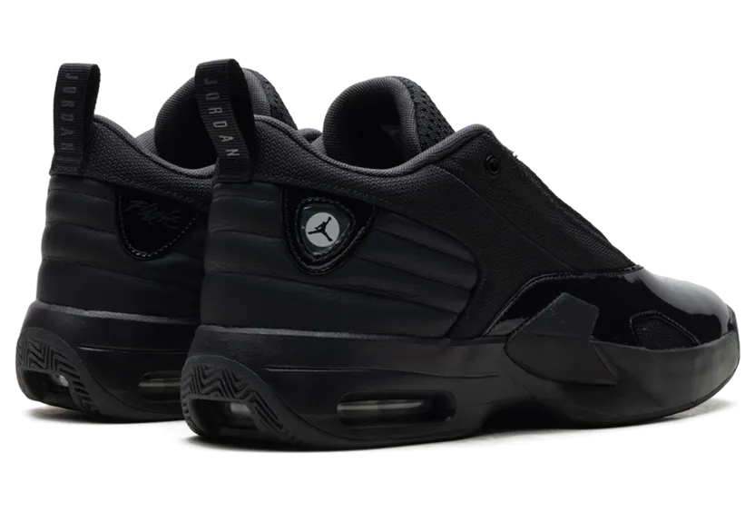 air-jordan-max-aura FQ8298-001