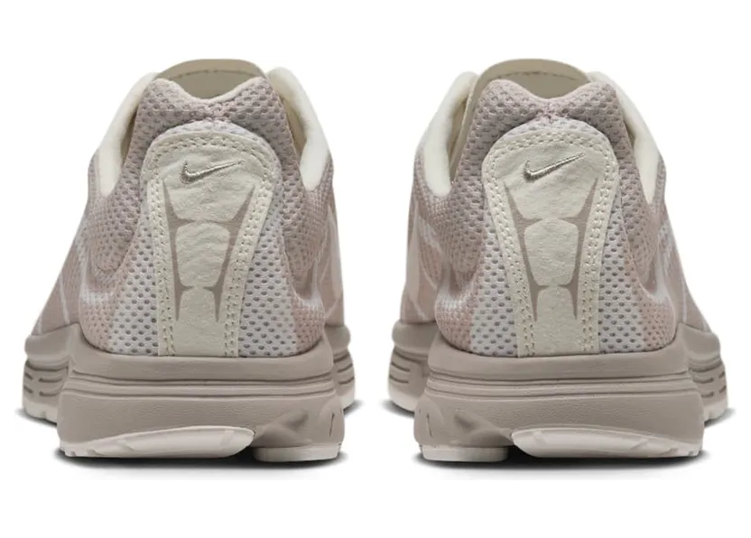nike-zoom IQ8020-200