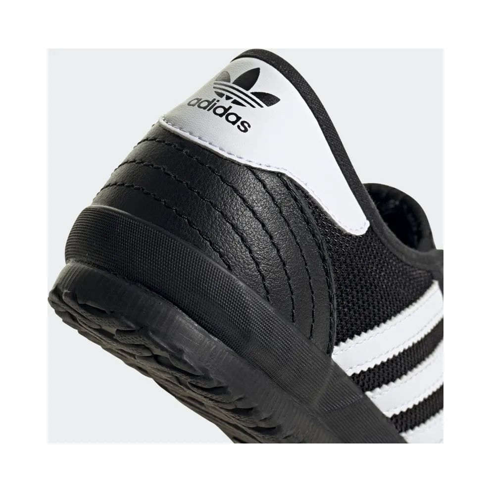 adidas Tischtennis Core Black / Cloud White / Green (FV9664)