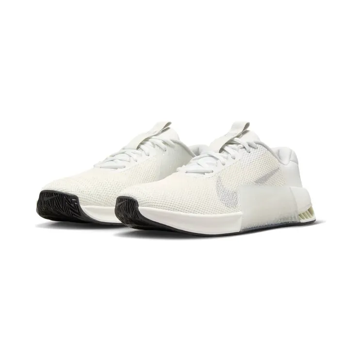 nike-metcon FQ7217-101