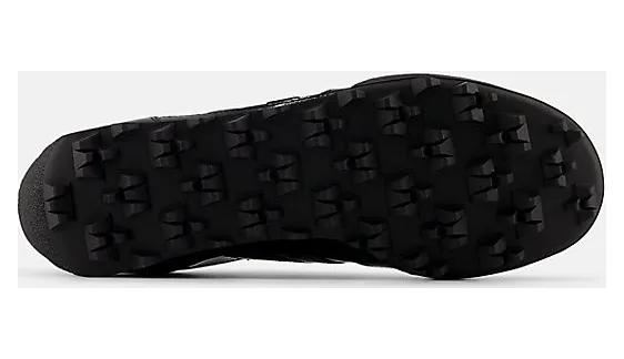New Balance Gator Run “Black”: terreinbeest voor stad én pad (5)