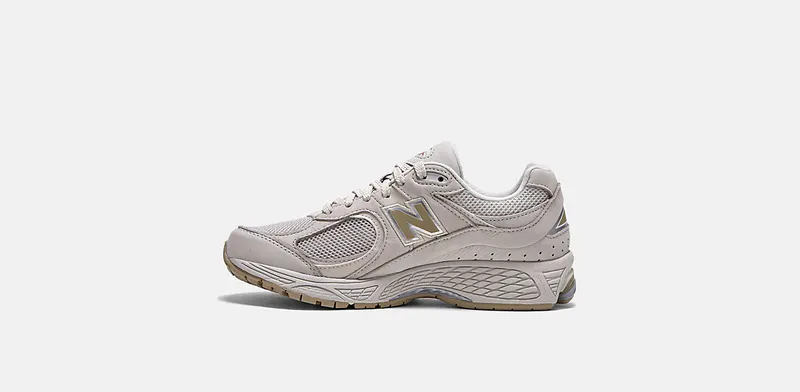 New Balance 2002R White Beige (ML2002R3)
