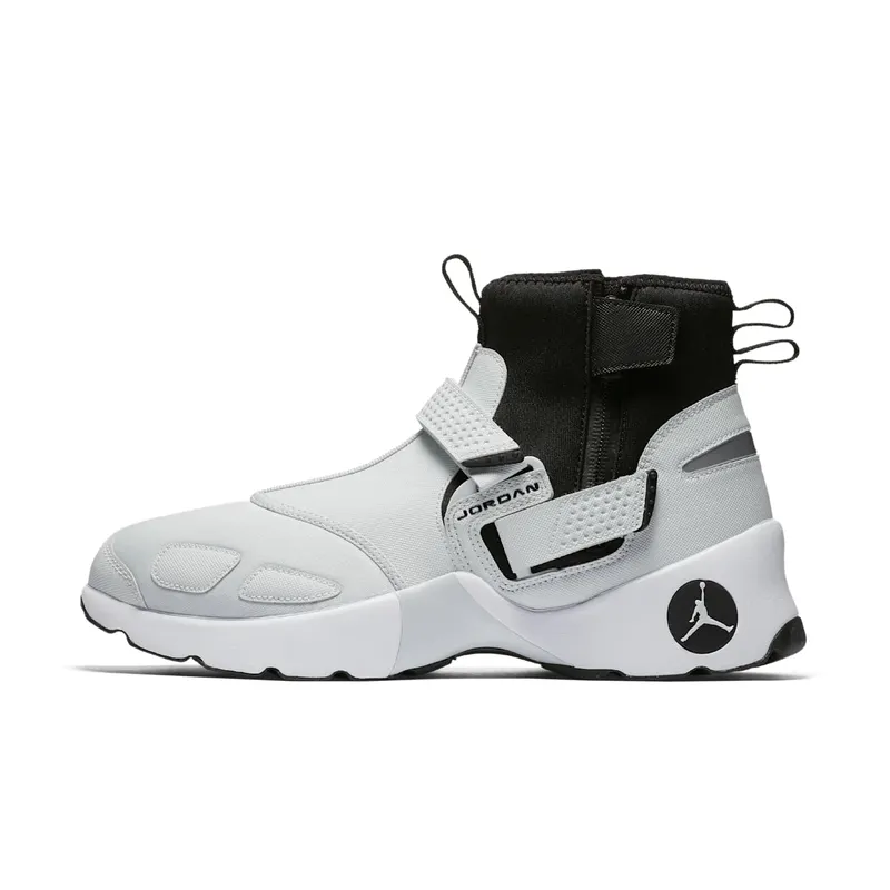Jordan Trunner LX High “Pure Platinum / Black / White” (AA1347-002)