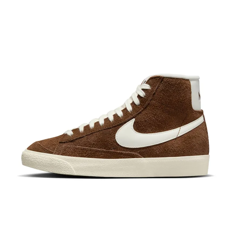 Nike Blazer Mid ’77 Vintage Cacao Wow Sail Coconut Milk Black (DV7006-200)