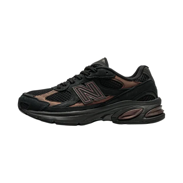 New Balance 2010 “Black Iridescent”: zwart met een olieglans