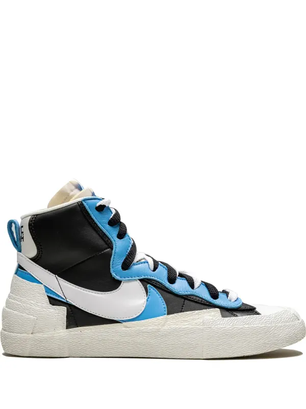 Nike ‘Womens Air Foamposite One’ Sneakers – Weiß (AA3963)