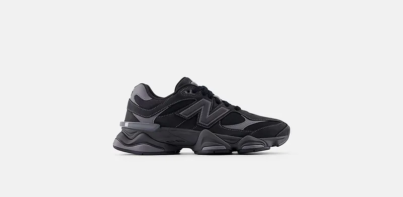 New Balance 9060 “Mono Black” (U906079E)