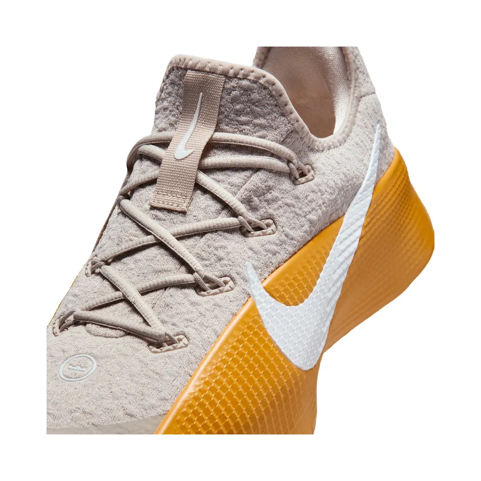 Nike LeBron Cream Ii/Gold Leaf/White (FJ6151-202)