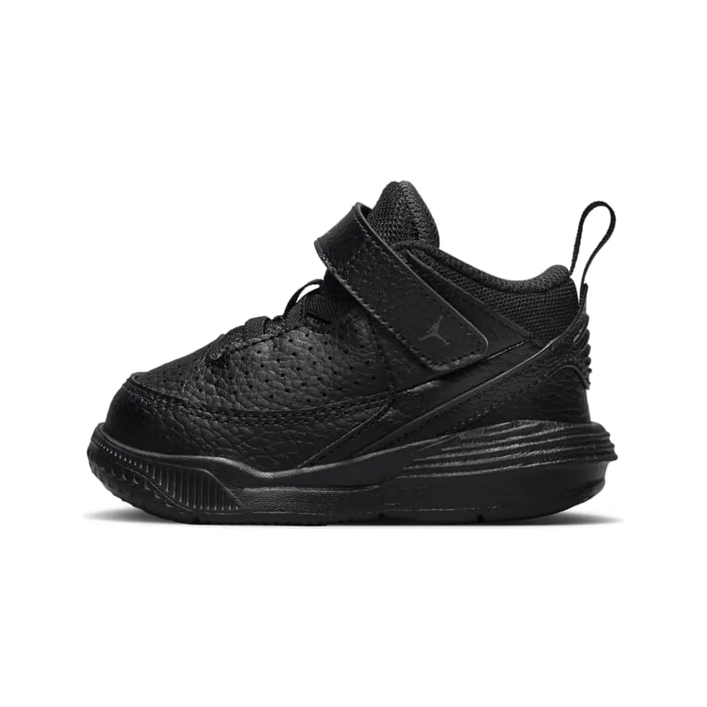 Jordan Max Aura 5 TD “Black Anthracite” (DZ4355-001)