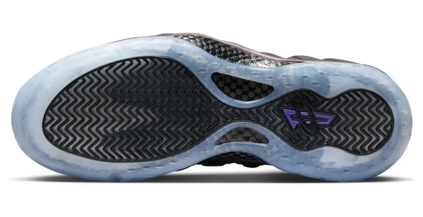 nike-air-foamposite FN5212-001