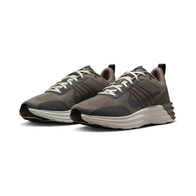 nike-lunar-roam DV2440-202